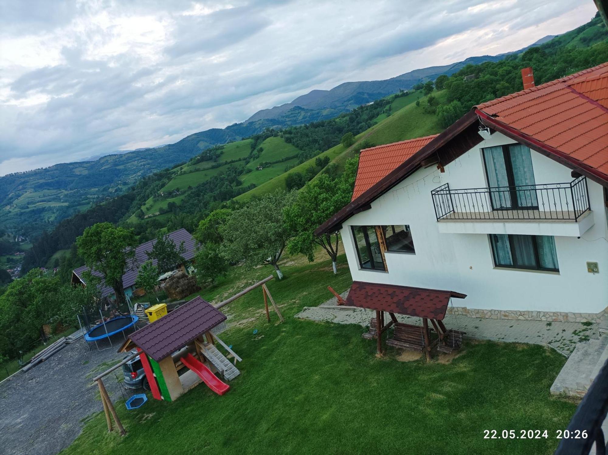 Casa Din Livada, Poiana Marului, Brasov Villa Eksteriør bilde